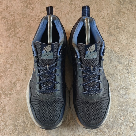 New Balance 573 All Terrain Women Athletic Shoes US Size 9.5 D * Minor Flaws *